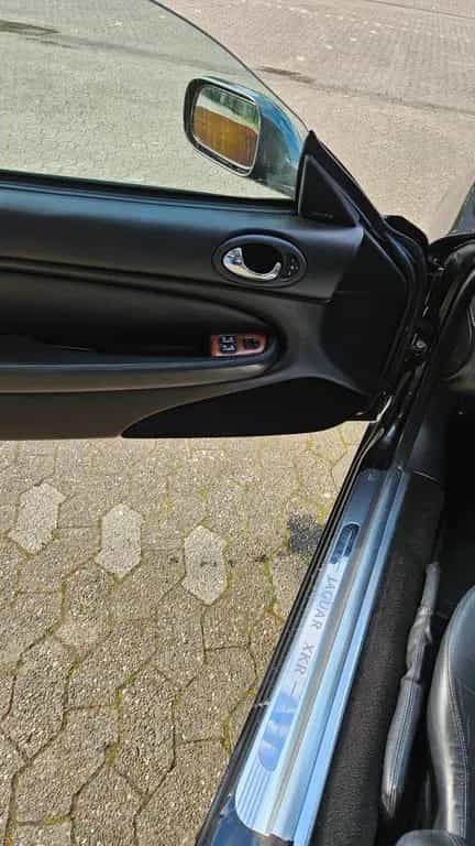 Jaguar XKR S/C Cabriolet - 01/2001-photo-14