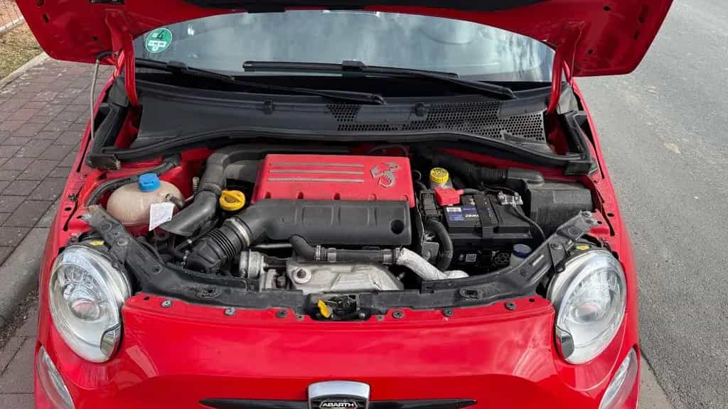 Abarth 595 Turismo 1.4 T-Jet 16V 07/2016-photo-8