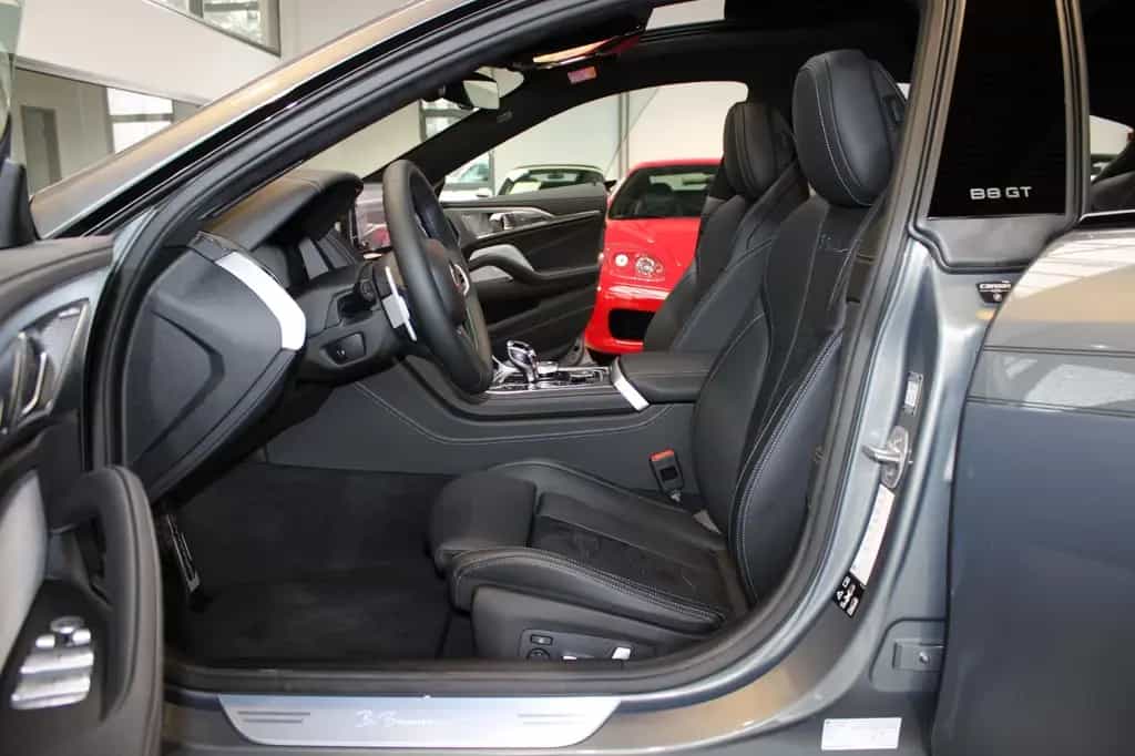 ALPINA B8 GT GRAN COUPE ALLRAD LIMITIERT NR.74 VON 99! null-photo-3
