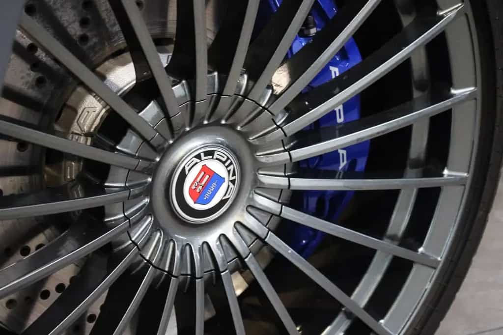 ALPINA B8 GT GRAN COUPE ALLRAD LIMITIERT NR.74 VON 99! null-photo-33