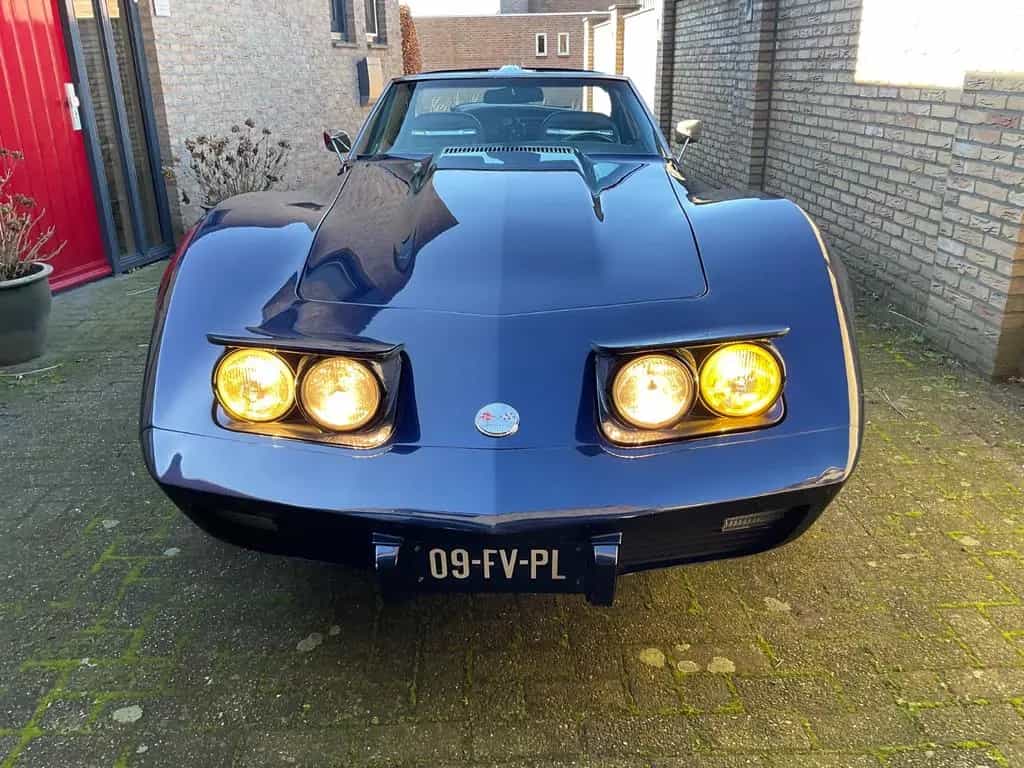 Chevrolet Corvette 07/1975-photo-1