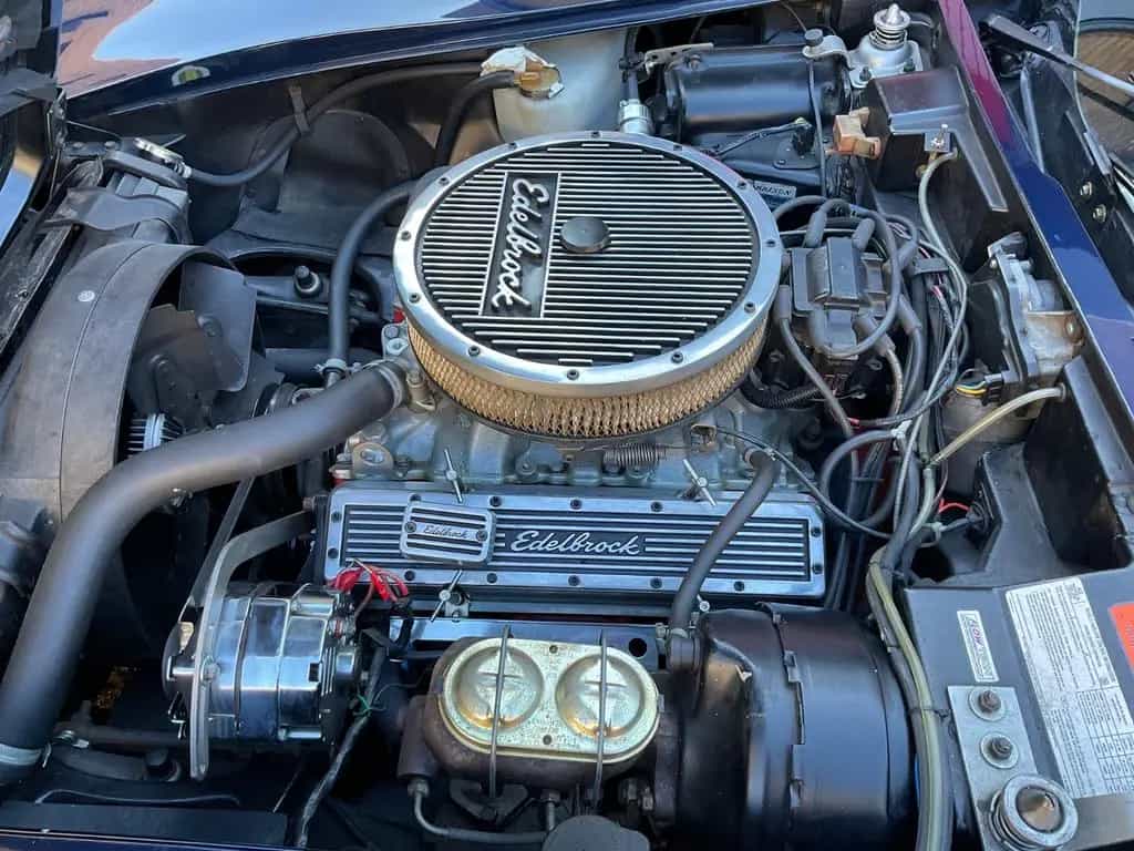 Chevrolet Corvette 07/1975-photo-11