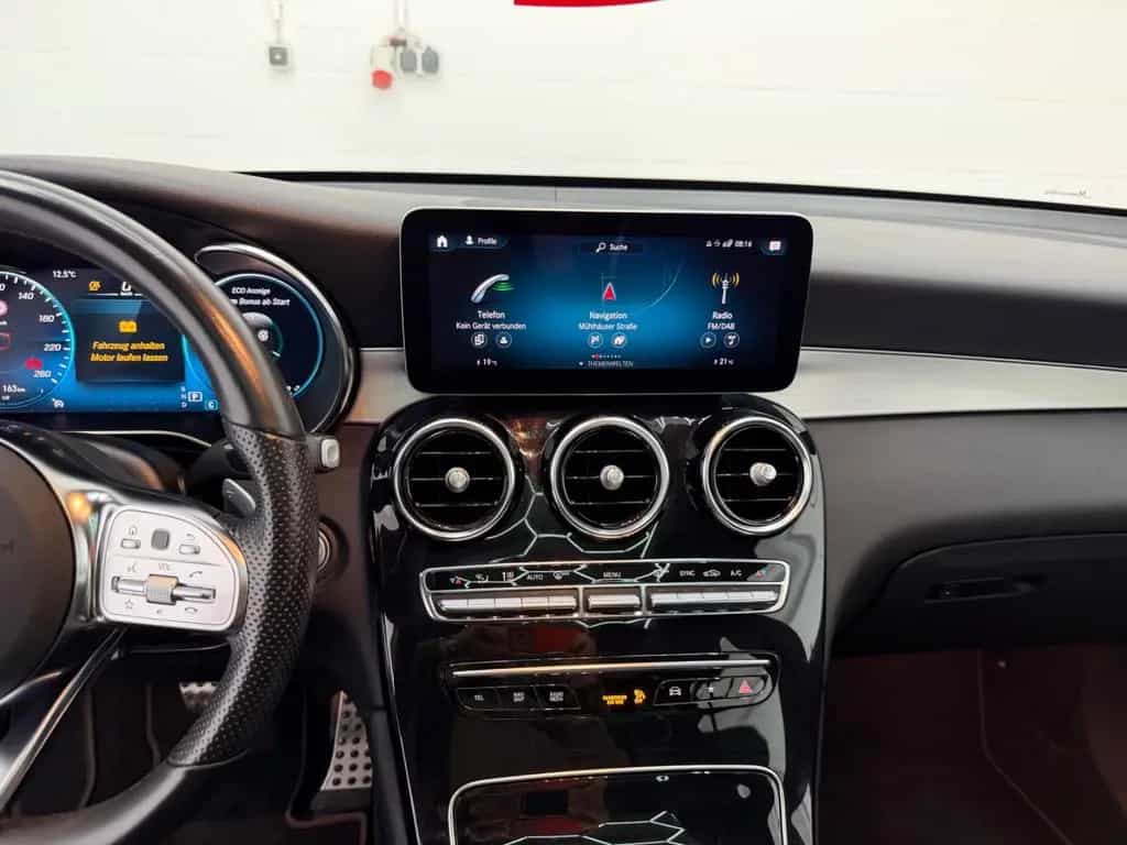 Mercedes-Benz GLC-Class 220 d 4Matic 9G-TRONIC AMG Line+PANO+DAB+ 06/2022-photo-20
