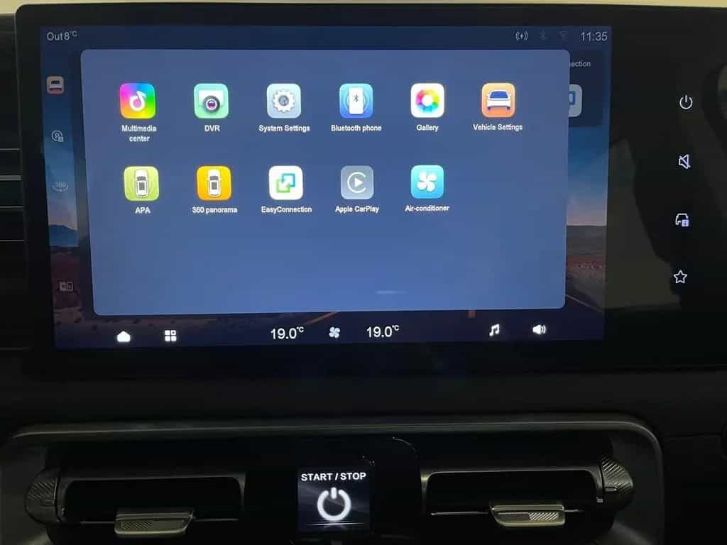 BAIC BJ40 Pro Black 2.0T 4WD PANO Leder Lagerfahrzeug null-photo-20