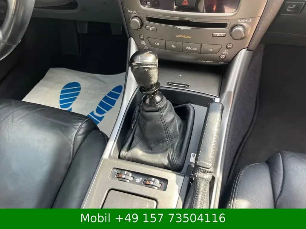 Lexus ANDERE IS 220d Limited 07/2008-photo-13