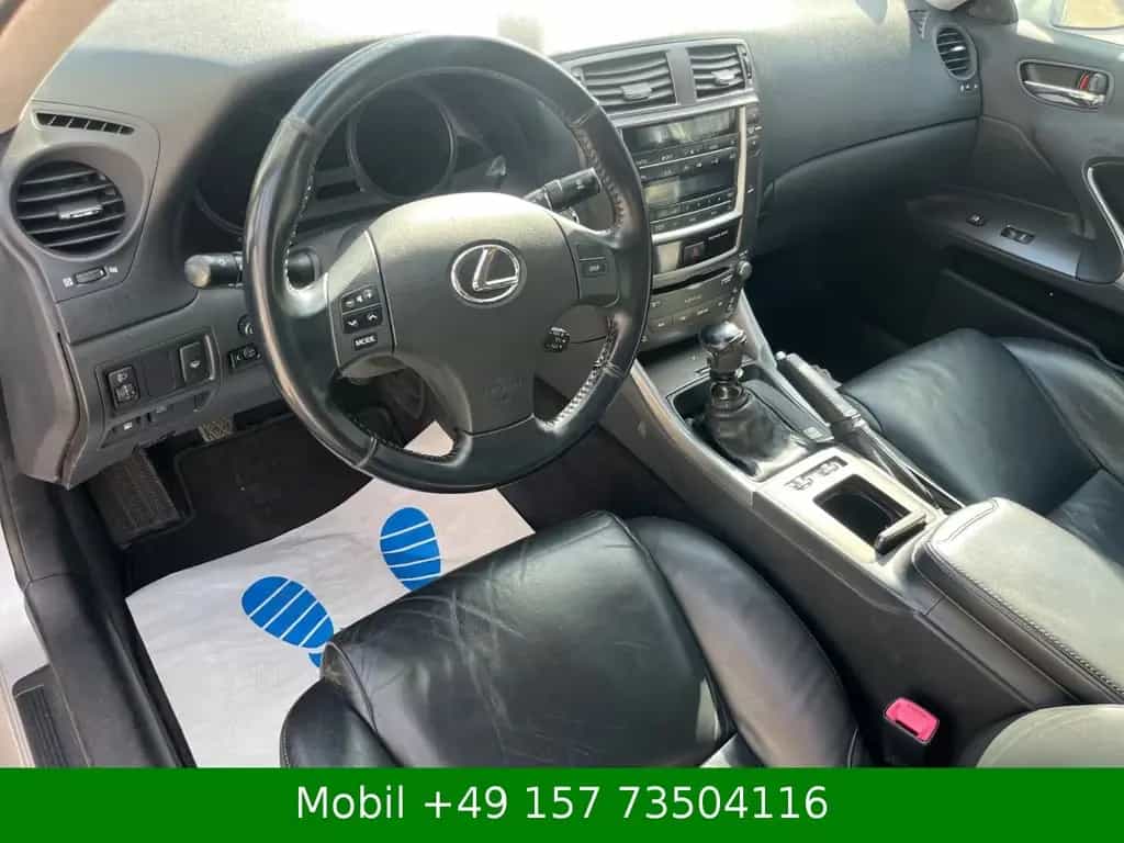 Lexus ANDERE IS 220d Limited 07/2008-photo-9