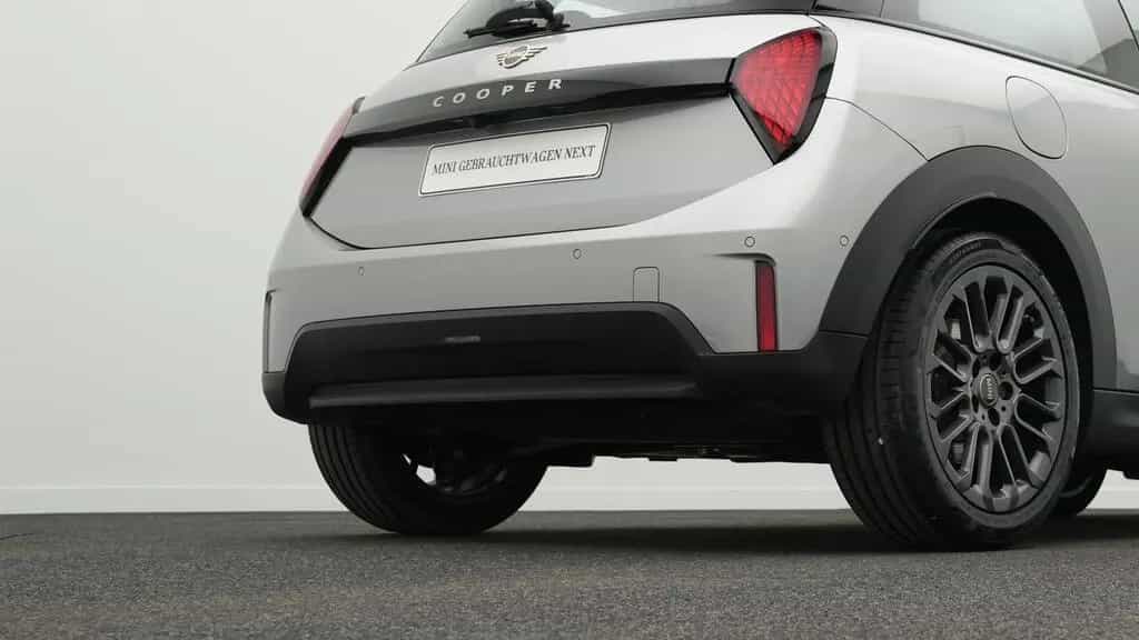 MINI Cooper C 04/2025-photo-23