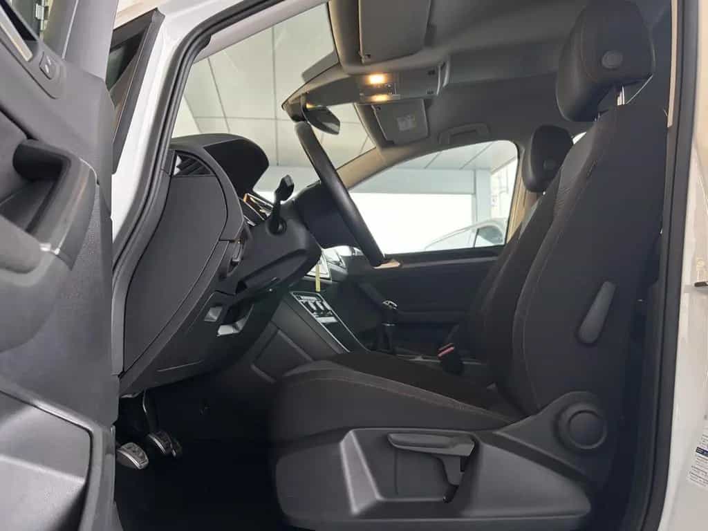 Volkswagen Touran R-Line Sound BMT/Start-Stopp 06/2018-photo-15