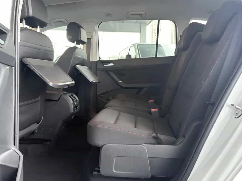 Volkswagen Touran R-Line Sound BMT/Start-Stopp 06/2018-photo-16