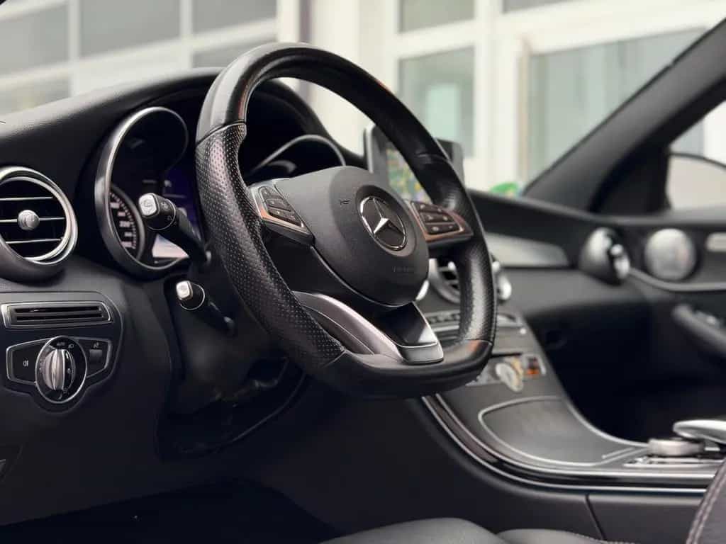 Mercedes-Benz C-Class 250 CGI AMG NIGHT *KAME*BURMESTER*2H* 11/2017-photo-3