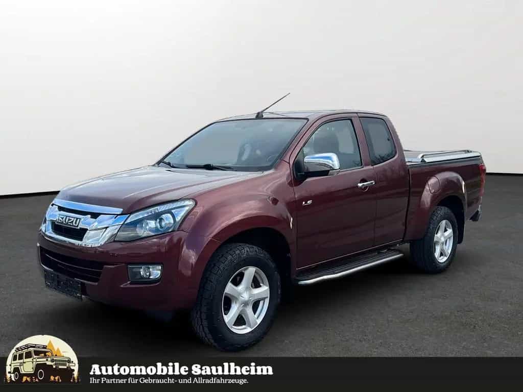 Isuzu D-Max Space Cab 4WD Custom*1HAND*AHK-3.5 To* 10/2013-photo-0