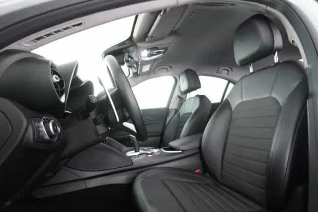Alfa Romeo Giulia ROMEO Giulia Giulia 2.2 Turbodiesel 190 CV 12/2021-photo-2