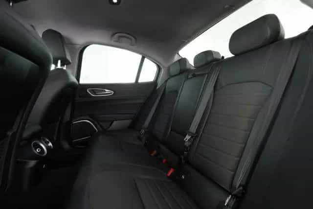 Alfa Romeo Giulia ROMEO Giulia Giulia 2.2 Turbodiesel 190 CV 12/2021-photo-3
