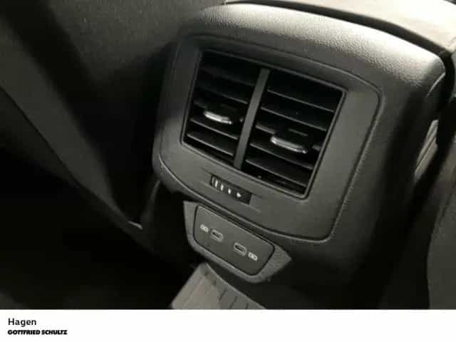Volkswagen T-Roc 1.5 TSI DSG LED NAV ACC KAMERA Style 03/2023-photo-18