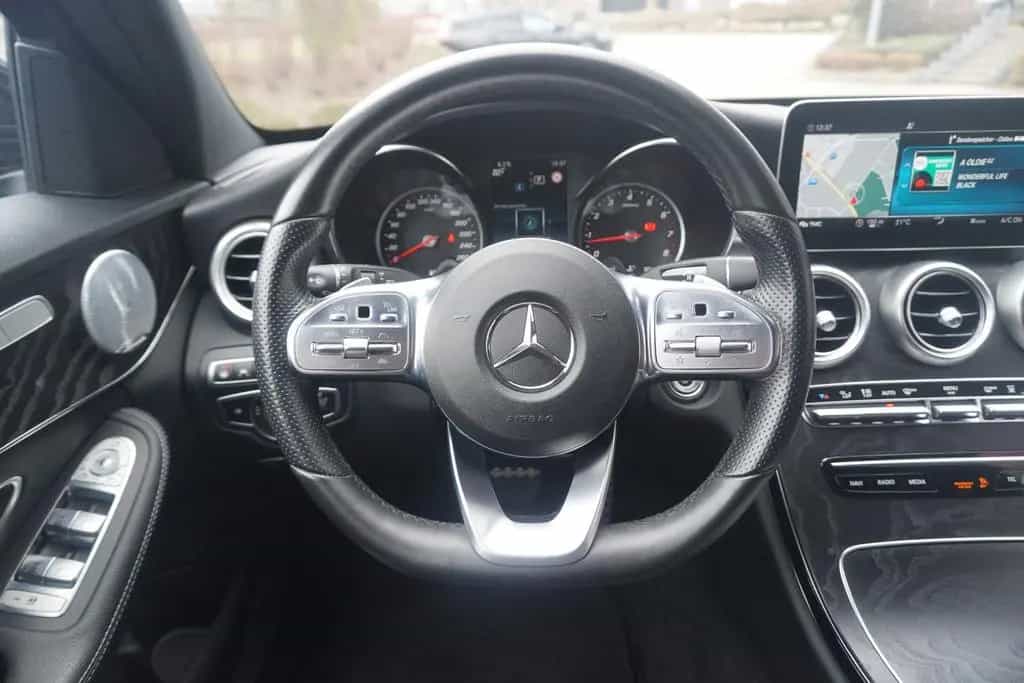 Mercedes-Benz C 300 C300 T-Modell  AMG Line Aut. LED Navi AHK Kamera 01/2019-photo-8