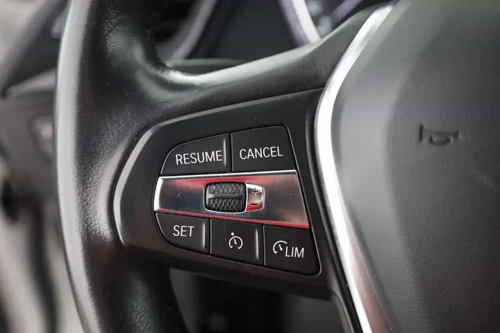 BMW 118 dA Sport Line LED Navi DAB Teilleder Sitzhzg. 07/2020-photo-14