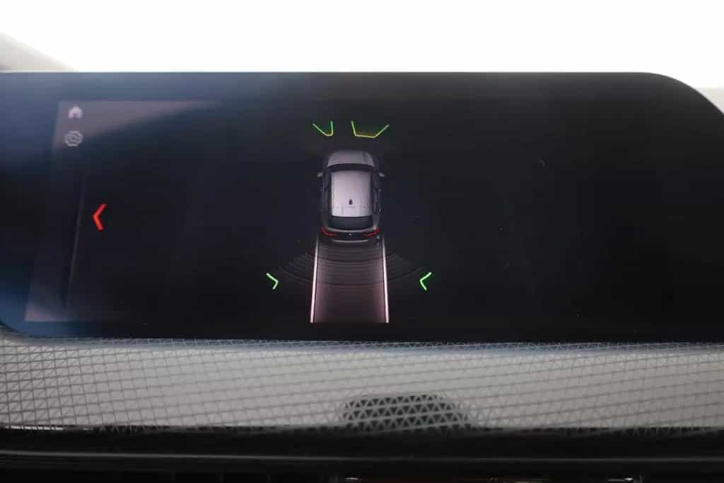 BMW 118 dA Sport Line LED Navi DAB Teilleder Sitzhzg. 07/2020-photo-25