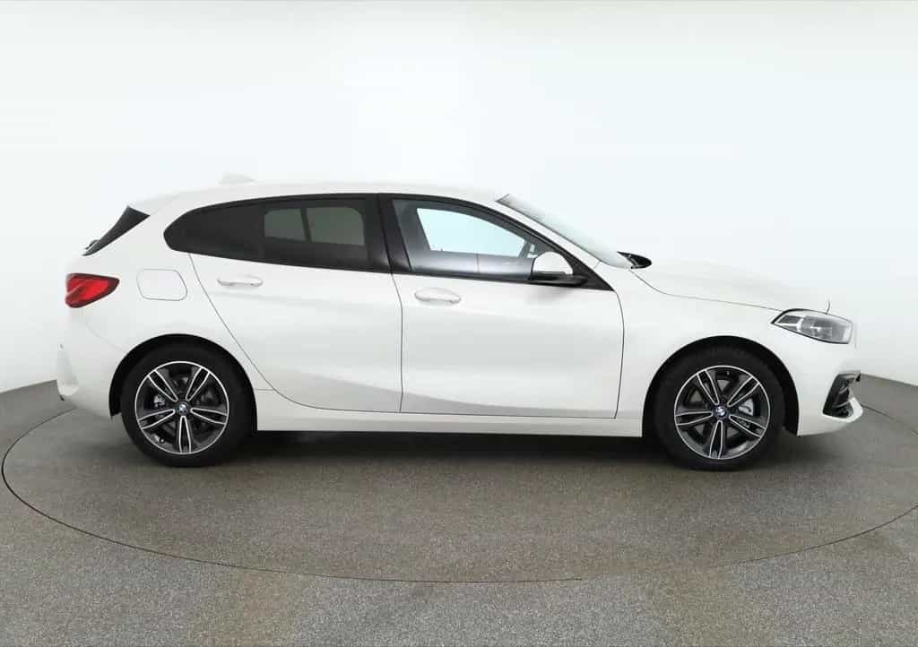 BMW 118 dA Sport Line LED Navi DAB Teilleder Sitzhzg. 07/2020-photo-5