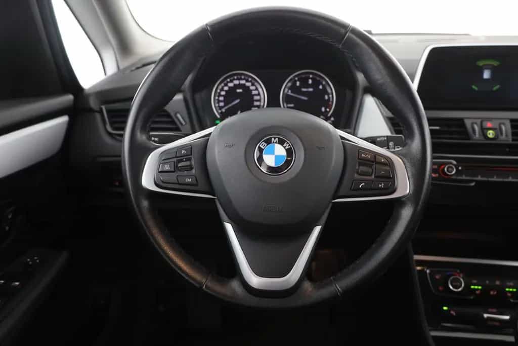 BMW 220 d Gran Tourer Advantage LED Navi PDC AHK 04/2018-photo-15