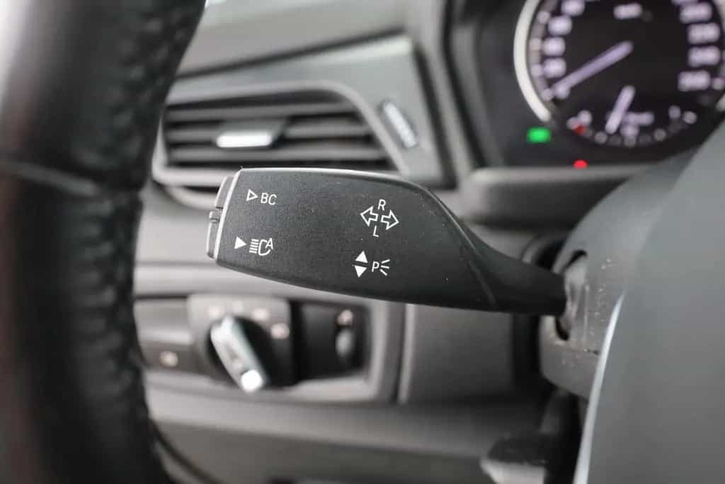 BMW 220 d Gran Tourer Advantage LED Navi PDC AHK 04/2018-photo-19