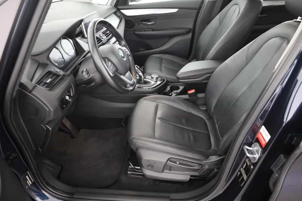 BMW 220 d Gran Tourer Advantage LED Navi PDC AHK 04/2018-photo-23