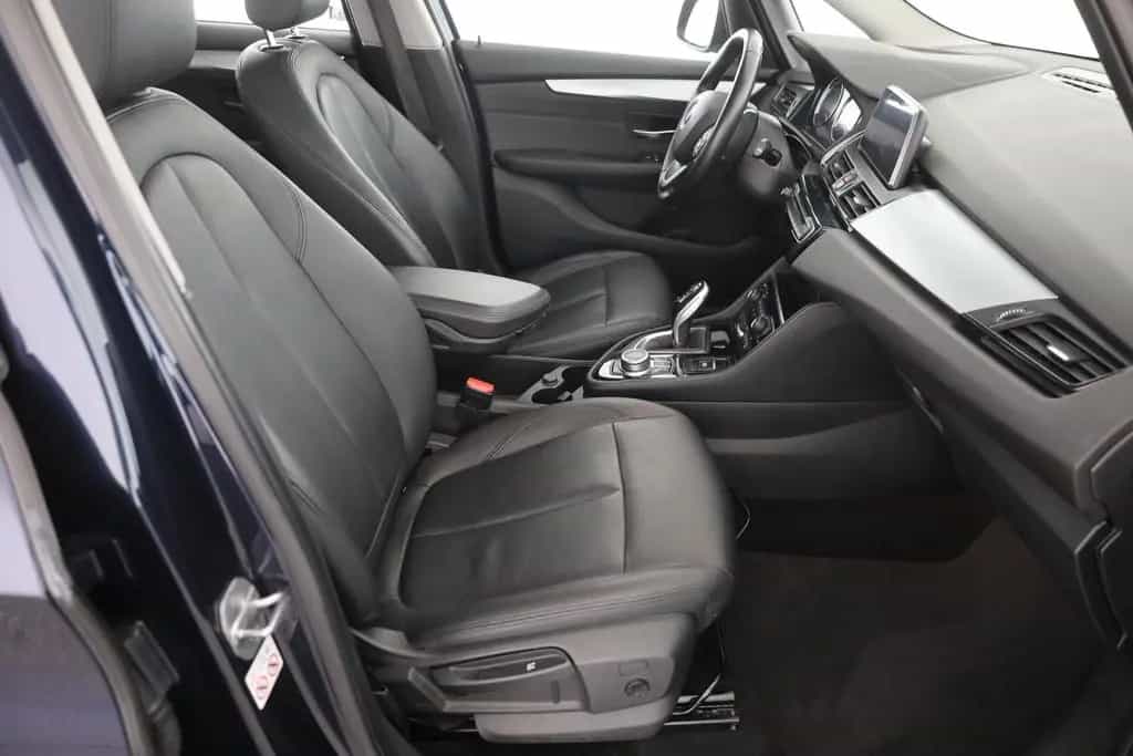 BMW 220 d Gran Tourer Advantage LED Navi PDC AHK 04/2018-photo-24
