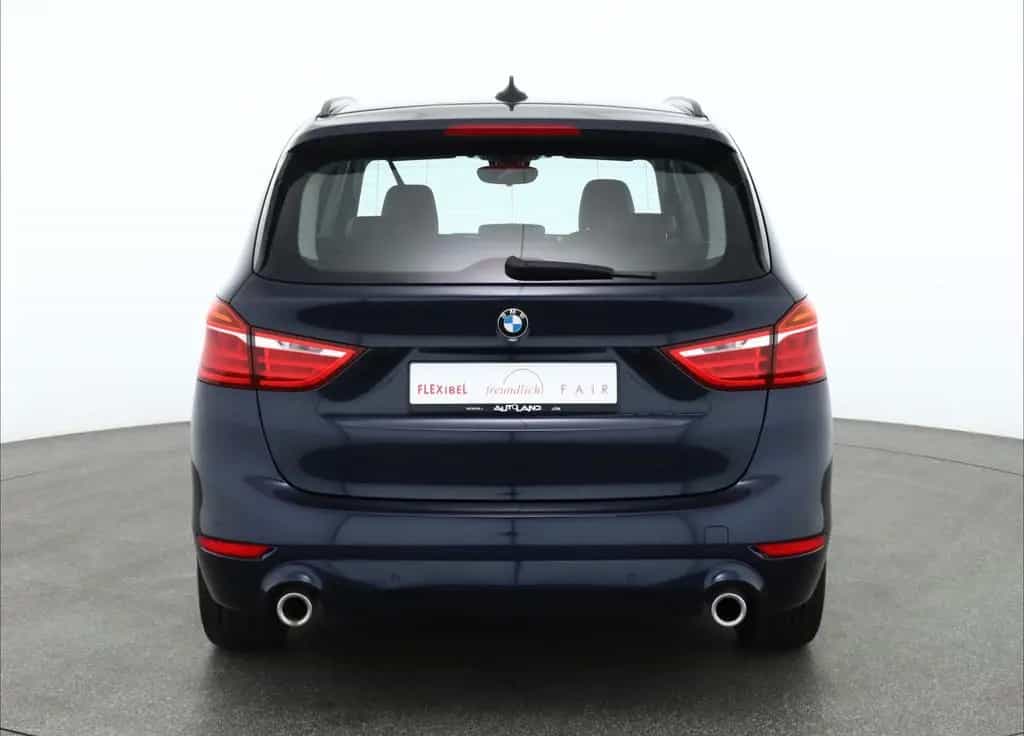 BMW 220 d Gran Tourer Advantage LED Navi PDC AHK 04/2018-photo-3