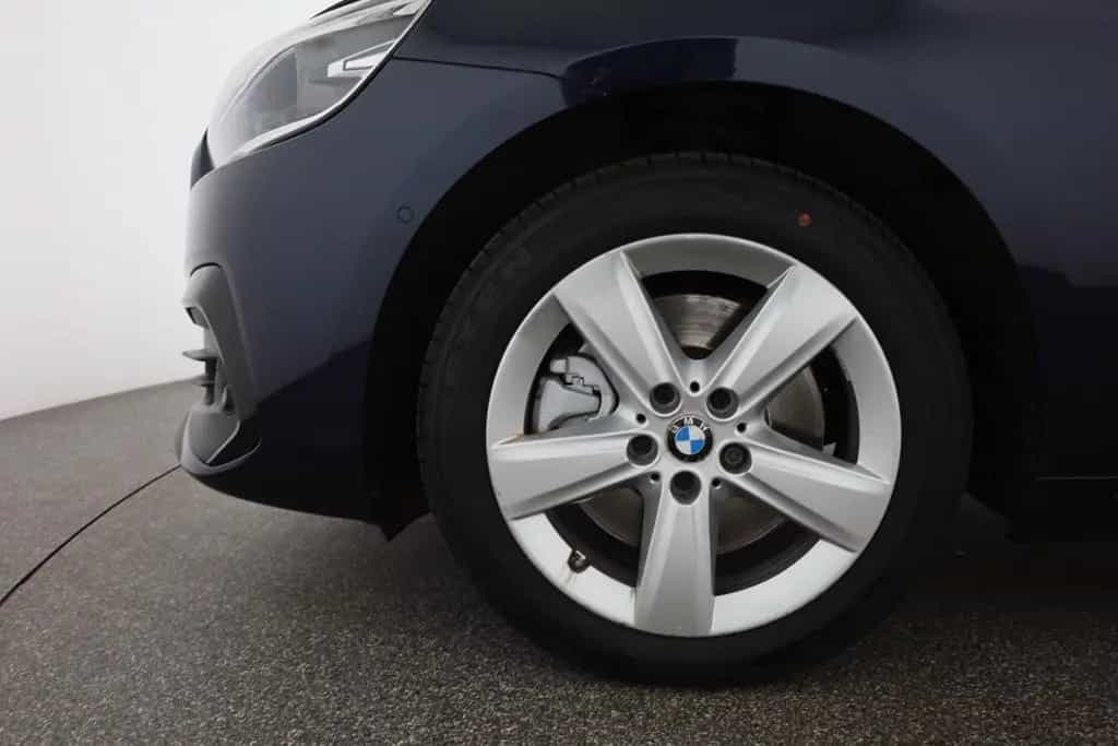 BMW 220 d Gran Tourer Advantage LED Navi PDC AHK 04/2018-photo-31