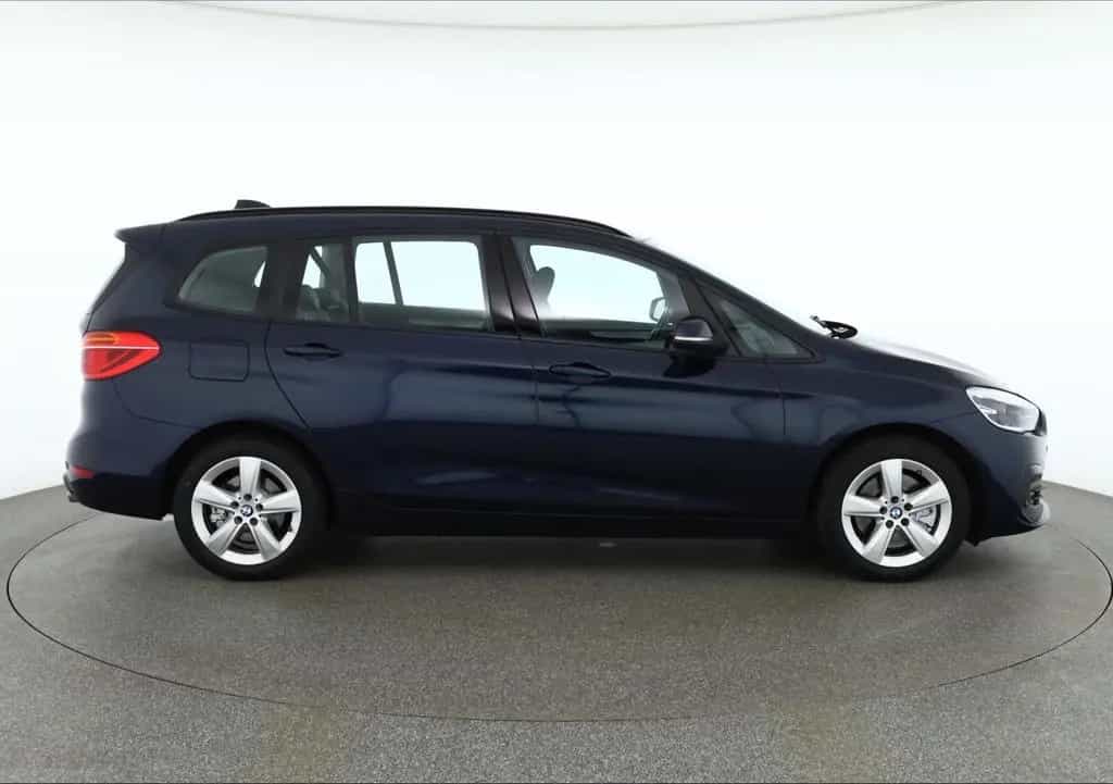 BMW 220 d Gran Tourer Advantage LED Navi PDC AHK 04/2018-photo-5