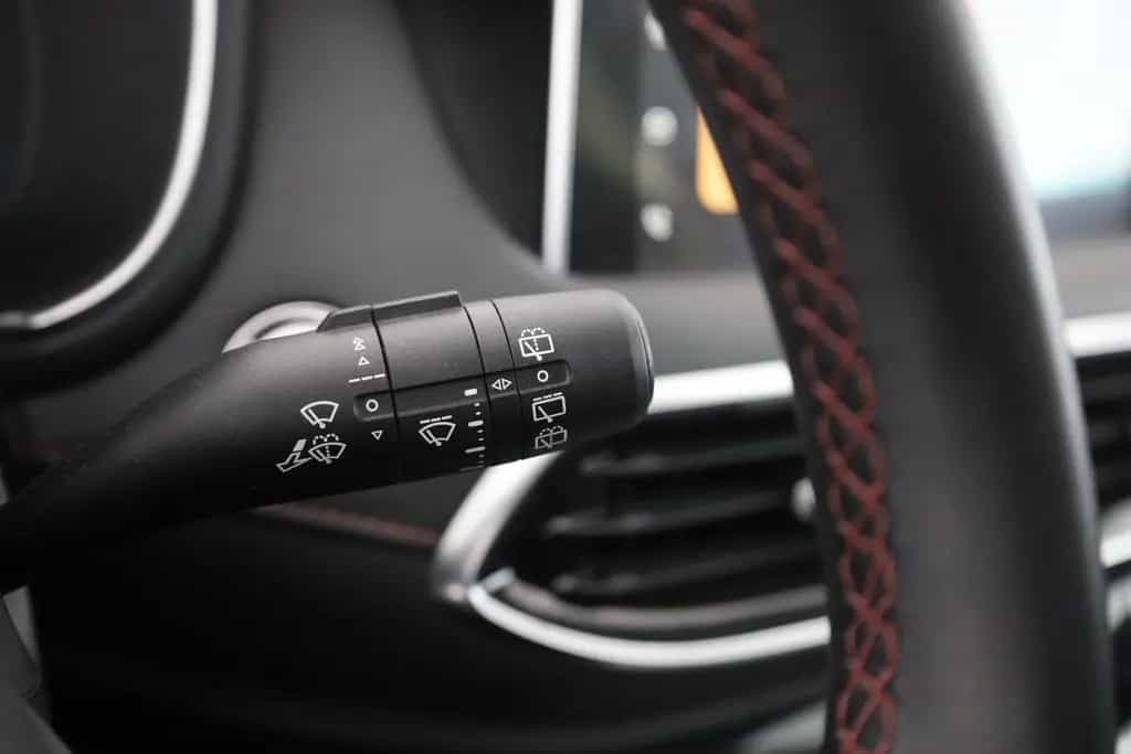 MG HS 1.5 T-GDI Luxury LED Pano Navi 360° 11/2023-photo-17
