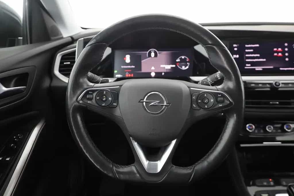 Opel Grandland 1.5 CDTI Elegance LED Navi AHK 360° 01/2023-photo-13