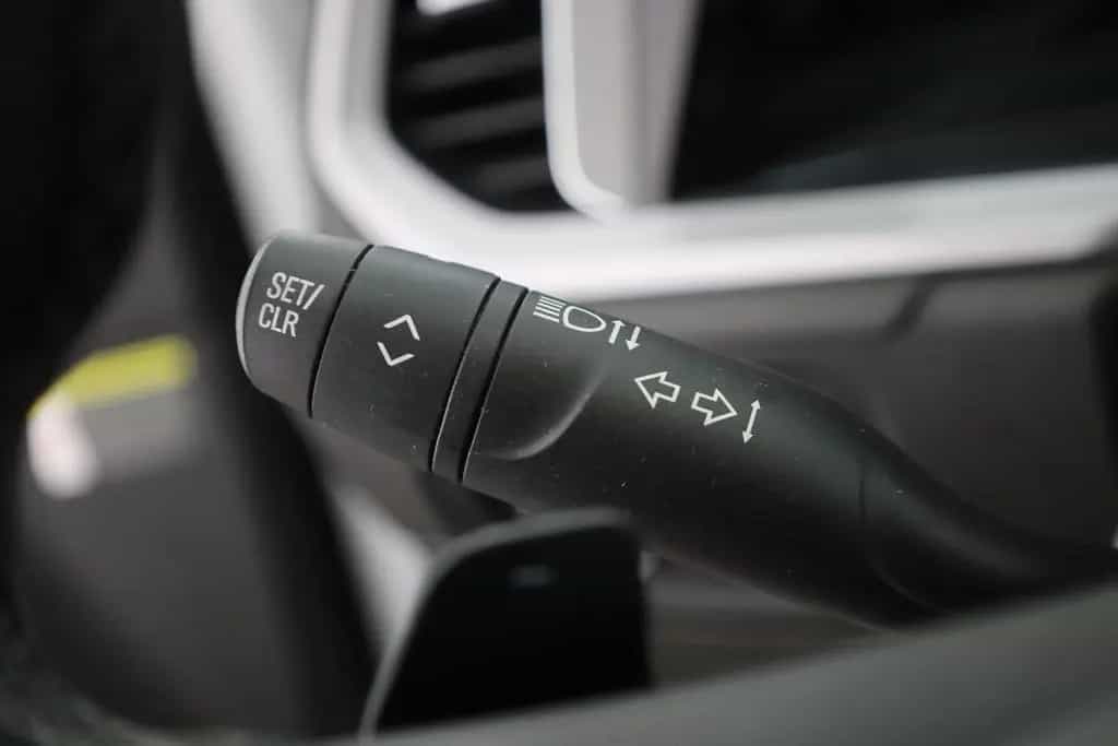 Opel Grandland 1.5 CDTI Elegance LED Navi AHK 360° 01/2023-photo-17