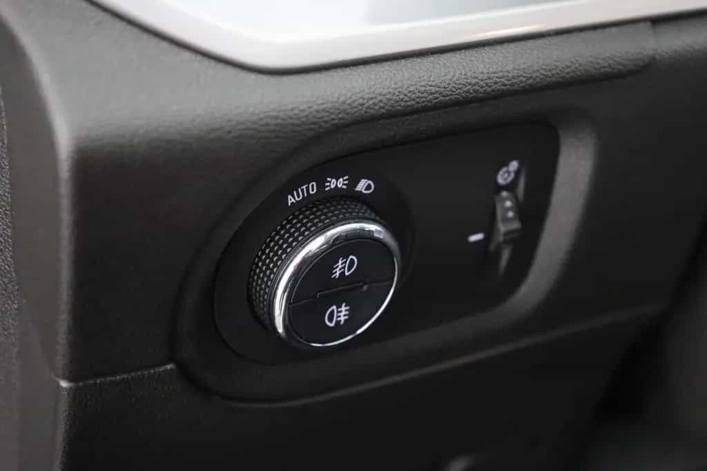 Opel Grandland 1.5 CDTI Elegance LED Navi AHK 360° 01/2023-photo-19