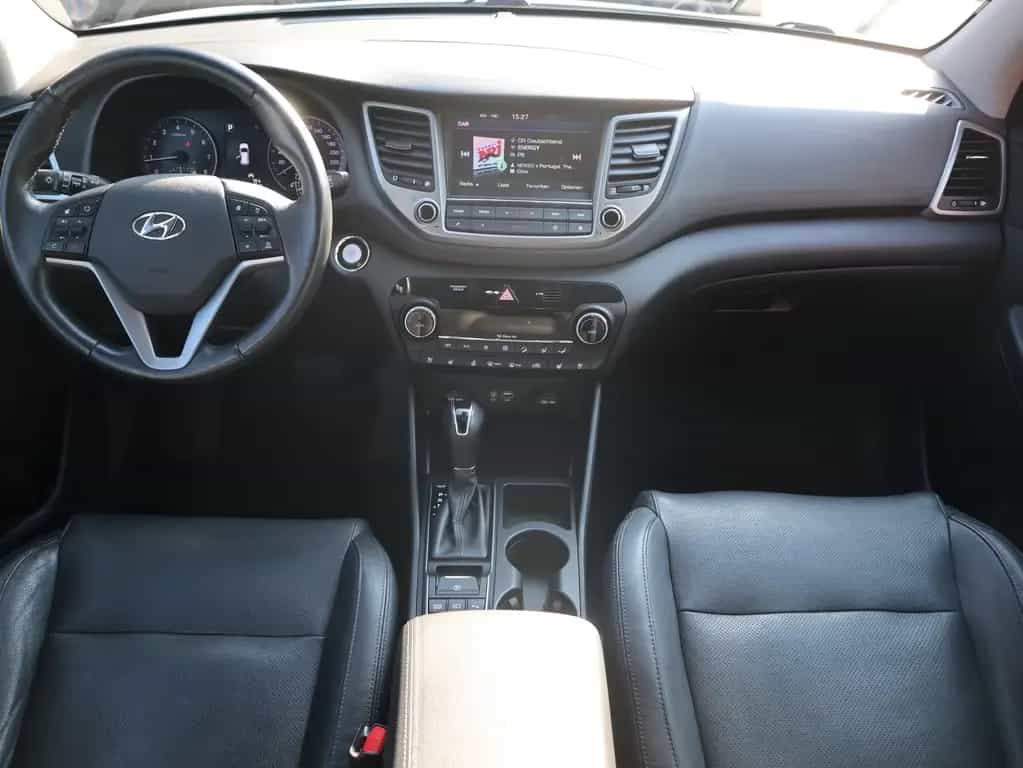 Hyundai TUCSON 1.6 T-GDI Premium 4WD LED Navi Panorama 07/2016-photo-10
