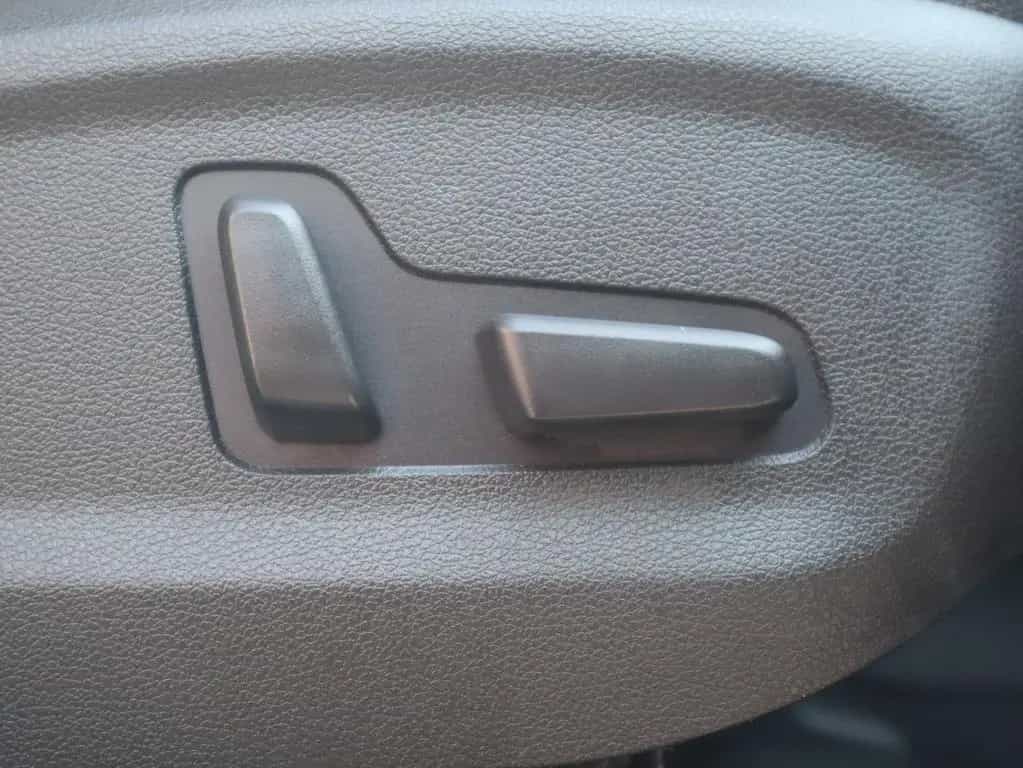 Hyundai TUCSON 1.6 T-GDI Premium 4WD LED Navi Panorama 07/2016-photo-32