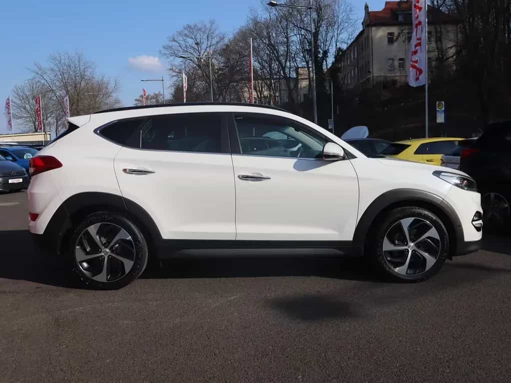 Hyundai TUCSON 1.6 T-GDI Premium 4WD LED Navi Panorama 07/2016-photo-5