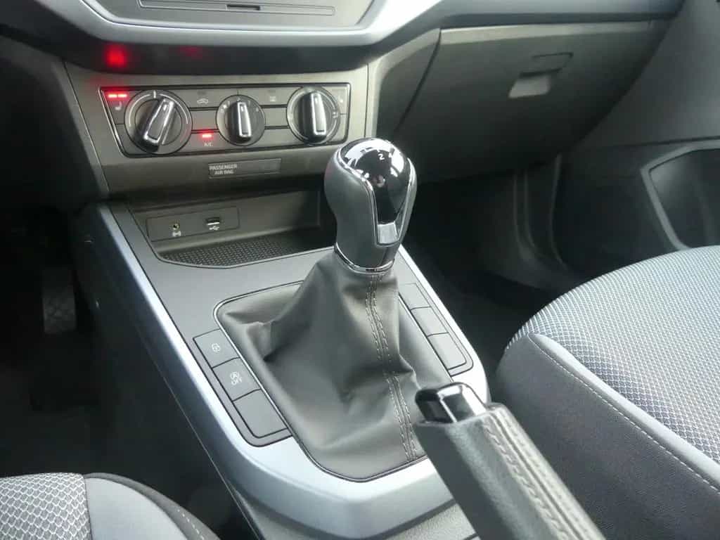 Seat Arona 1.0 TSI Xcellence Klima Sitzheizung PDC 06/2020-photo-15