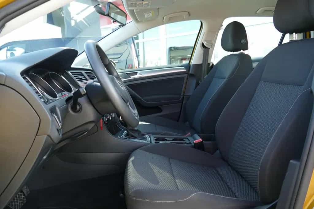 Volkswagen Golf VII 1.0 Trendline Klima PDC Bluetooth 09/2017-photo-21