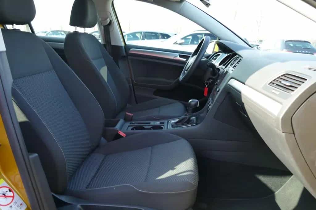 Volkswagen Golf VII 1.0 Trendline Klima PDC Bluetooth 09/2017-photo-22