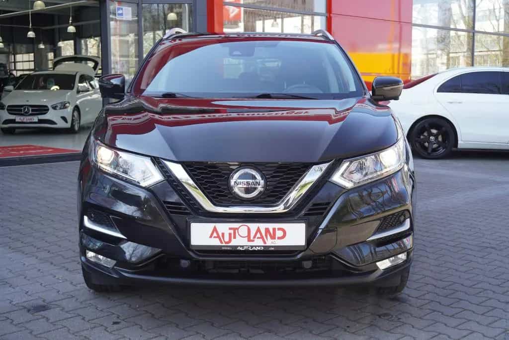 Nissan Qashqai 1.3 N-Connecta Klimaaut. Navi Panorama 02/2020-photo-1