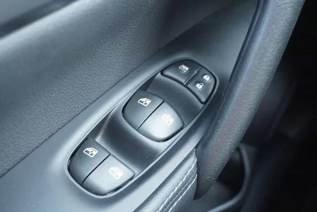 Nissan Qashqai 1.3 N-Connecta Klimaaut. Navi Panorama 02/2020-photo-19