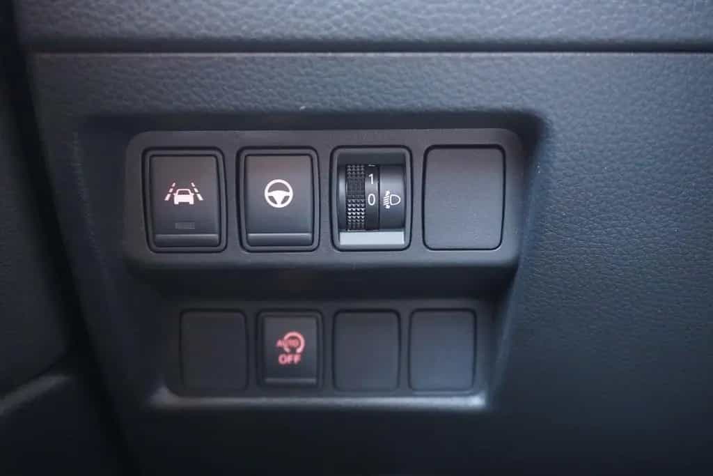 Nissan Qashqai 1.3 N-Connecta Klimaaut. Navi Panorama 02/2020-photo-20