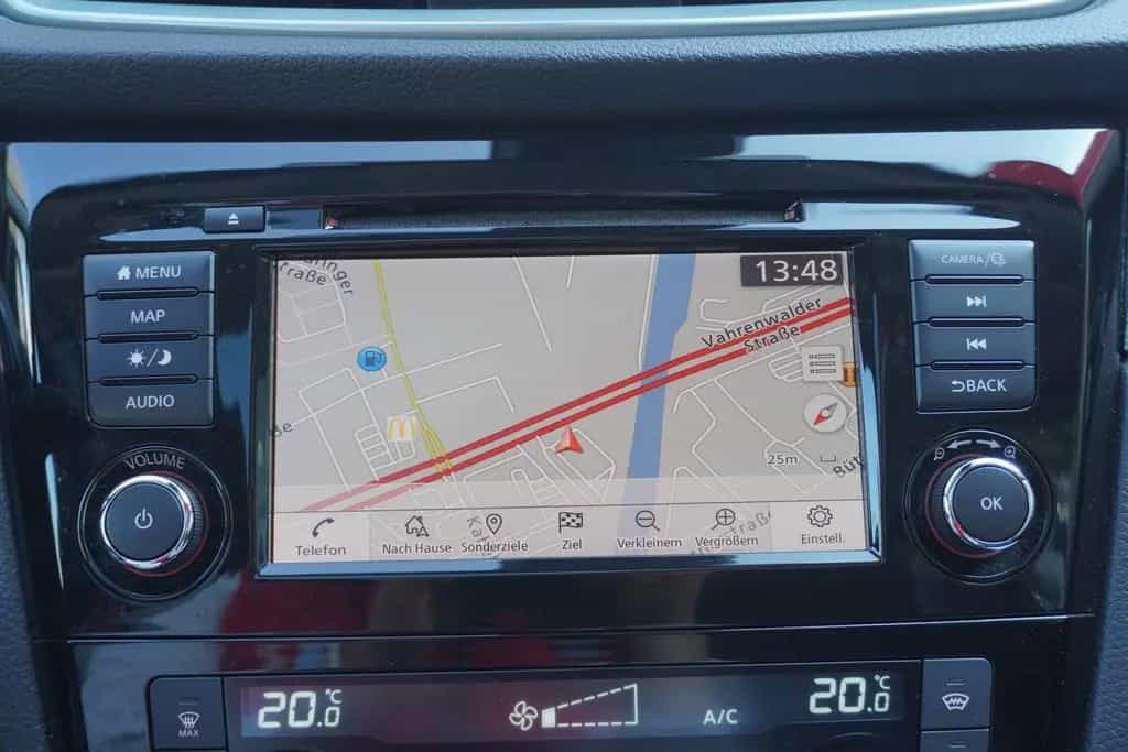 Nissan Qashqai 1.3 N-Connecta Klimaaut. Navi Panorama 02/2020-photo-22