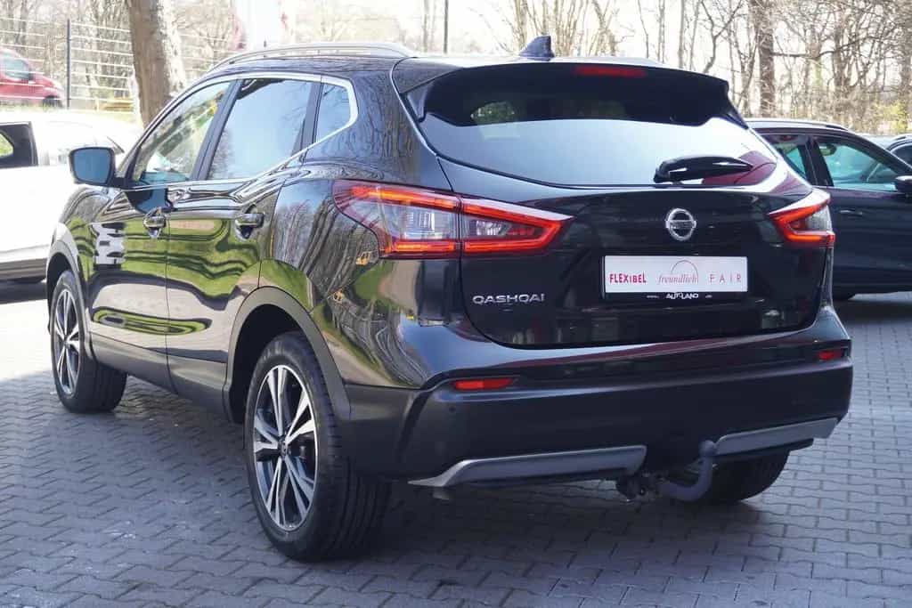 Nissan Qashqai 1.3 N-Connecta Klimaaut. Navi Panorama 02/2020-photo-6