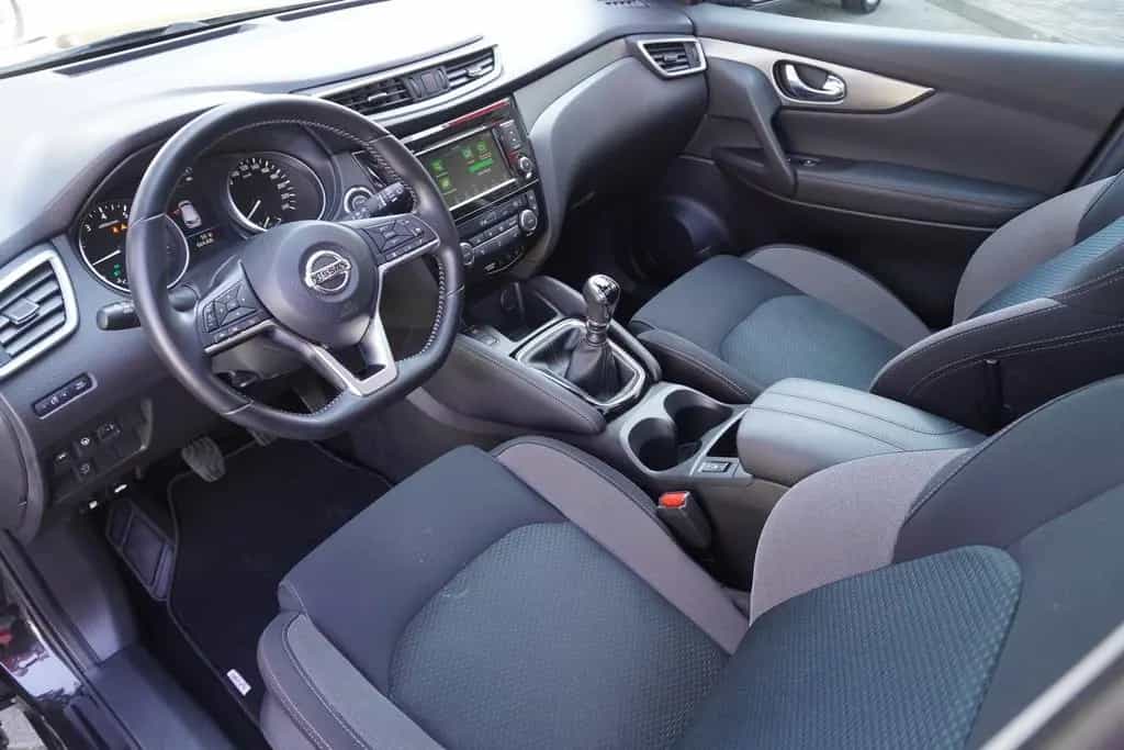 Nissan Qashqai 1.3 N-Connecta Klimaaut. Navi Panorama 02/2020-photo-8