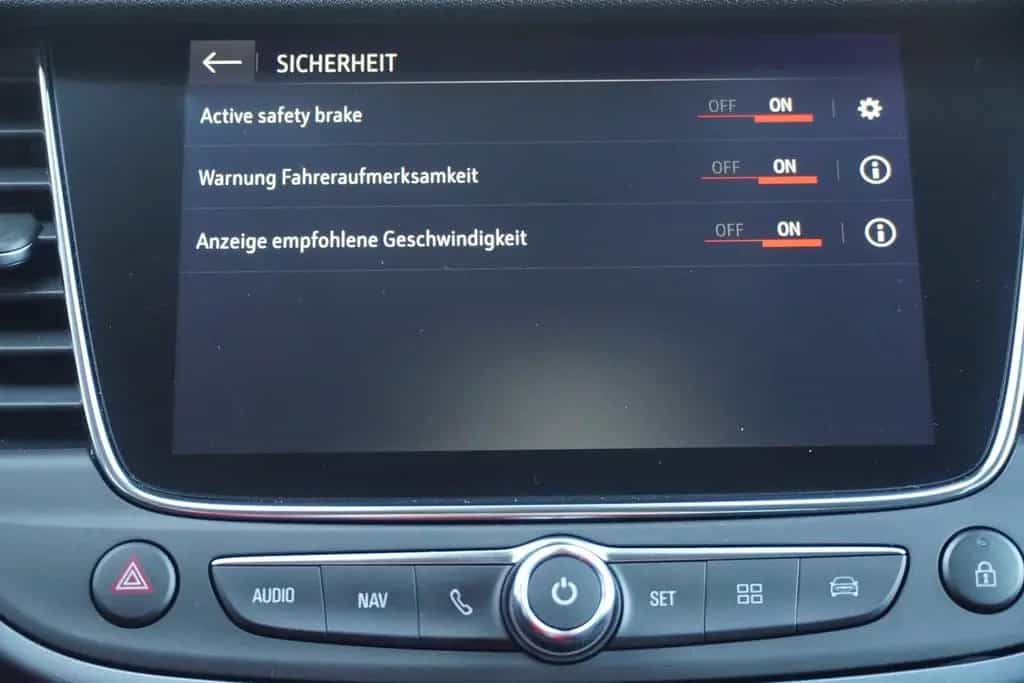 Opel Crossland (X) Crossland 1.2 LED Navi Kamera Teilleder Keyless 09/2024-photo-16
