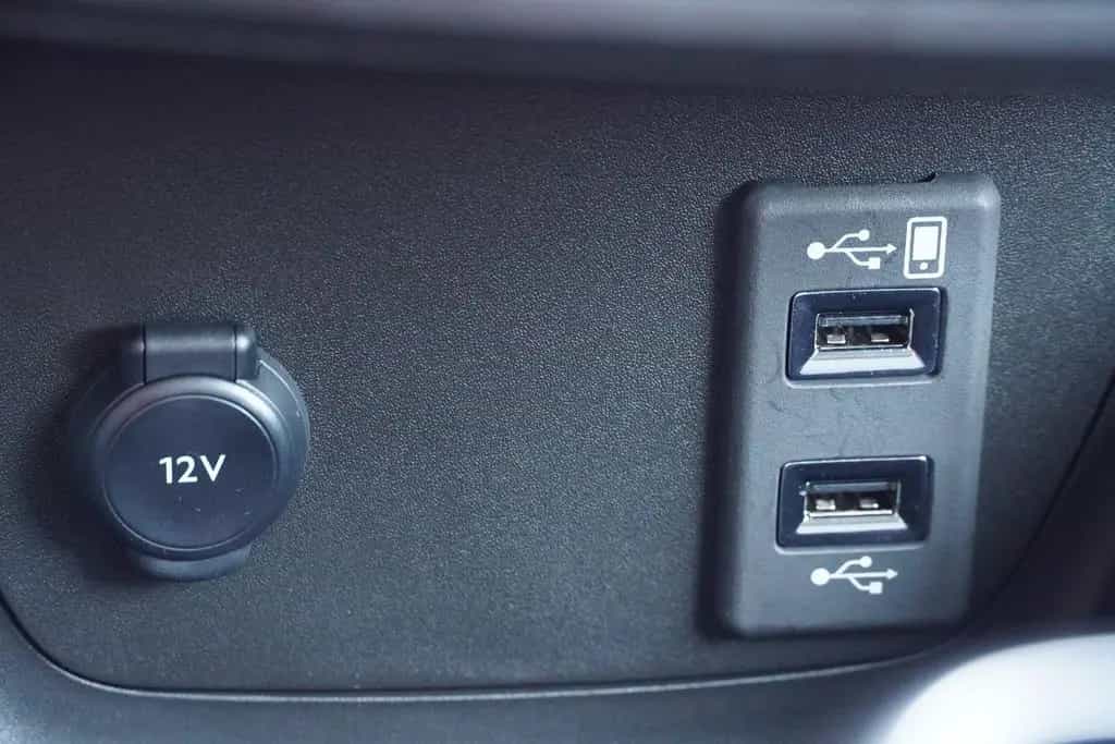 Opel Crossland (X) Crossland 1.2 LED Navi Kamera Teilleder Keyless 09/2024-photo-18