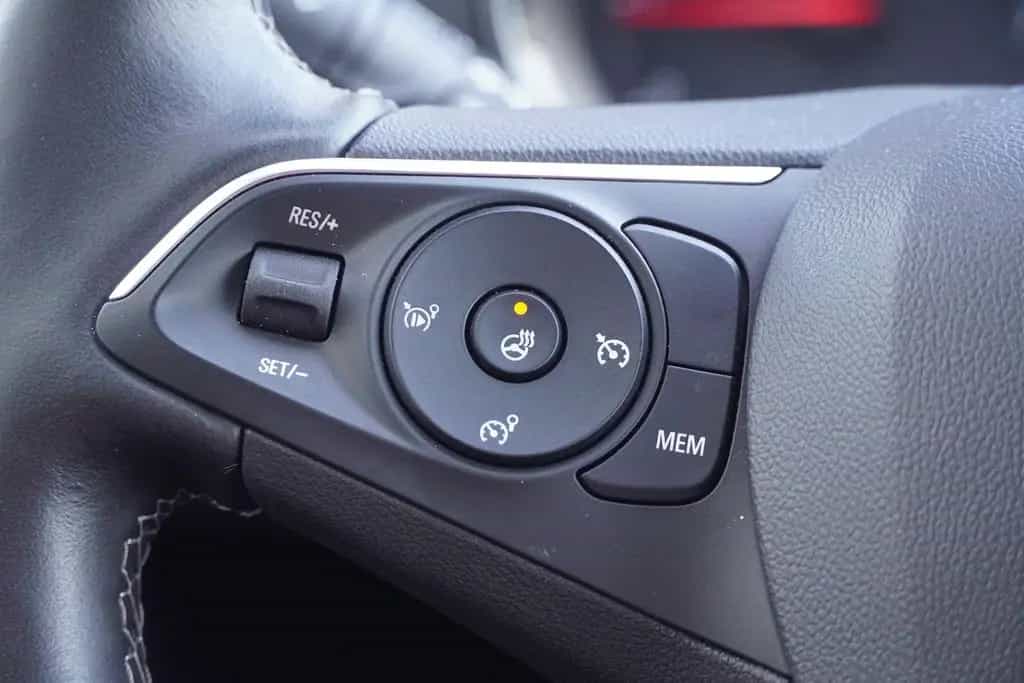 Opel Crossland (X) Crossland 1.2 LED Navi Kamera Teilleder Keyless 09/2024-photo-25