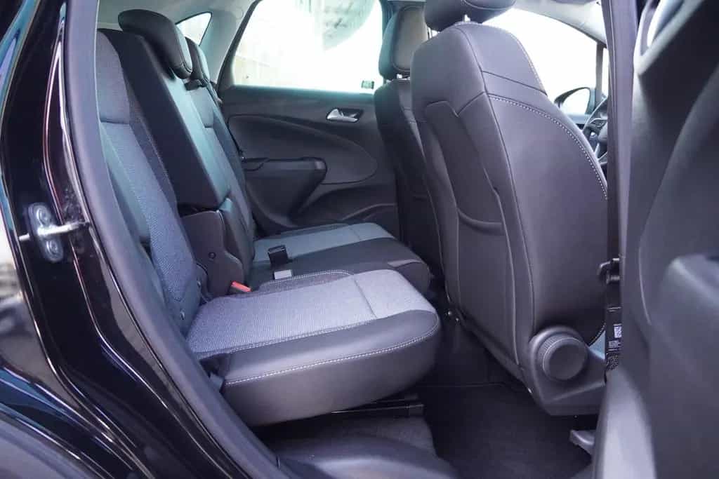 Opel Crossland (X) Crossland 1.2 LED Navi Kamera Teilleder Keyless 09/2024-photo-34