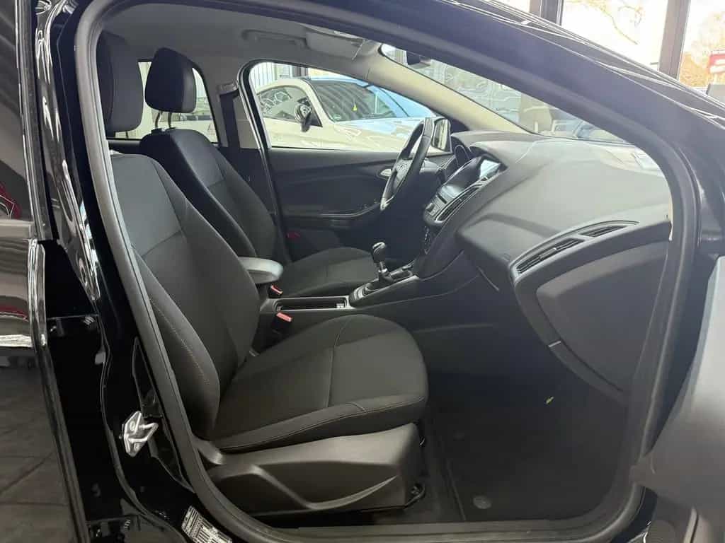 Ford Focus 1.0 EcoBoost Business, Navi, Klimaautom. 03/2017-photo-12